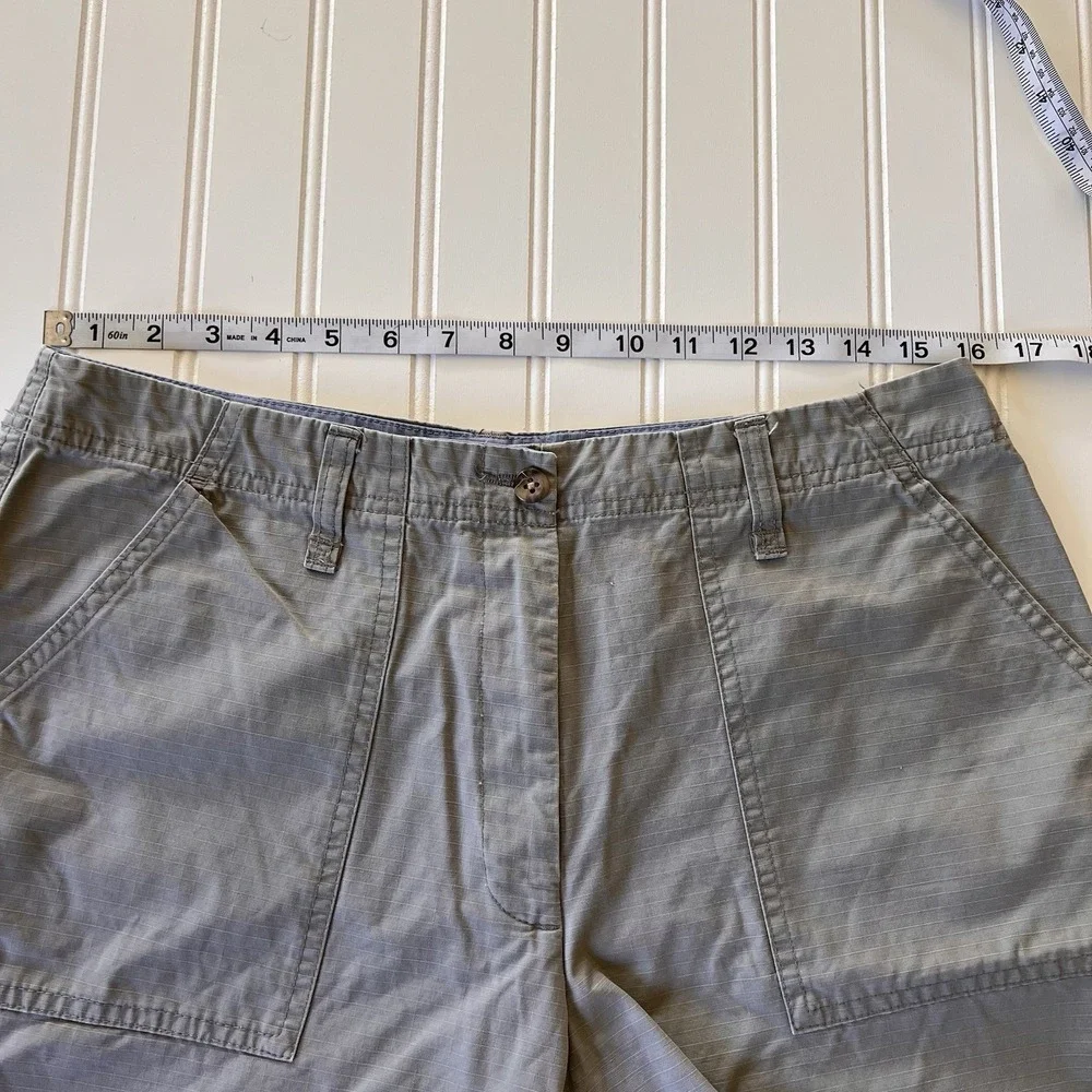 3/$25 SALE! Eddie Bauer Women's Gray Roll‎ Tab Shorts Size 10 Casual Hiking